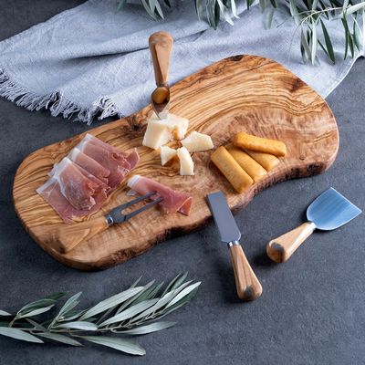 Tabela de corte de madeira de oliveira ecológica personalizada para cortar e queijo