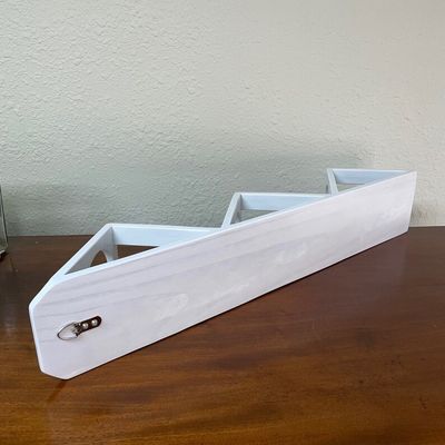 Plantação de parede de madeira em branco com logotipo personalizado aceitável