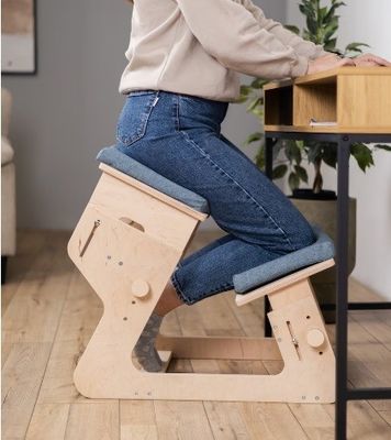 Sala de estar Cadeira de joelhos de madeira Impressão queimada Regalo ajustável e personalizado