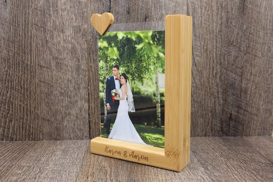 Quadro de mesa de madeira para impressão de fotos personalizadas em momentos inesquecíveis