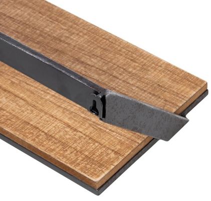 Logotipo personalizado Decoração de casa Conjunto de 3 prateleiras de parede de madeira preta / natural Prateleiras de exibição pendurada