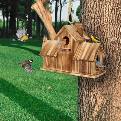 Casa de pássaros de madeira ao ar livre com 3 buracos feita à mão de madeira para o habitat do jardim