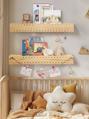 Livraria de parede de madeira natural