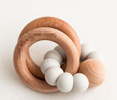 Personalizado Europa Características regionais Cadeia de madeira com bolas de madeira Ideal brinquedo infantil