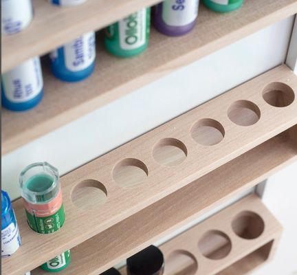 Design de logotipo personalizado Armário de bétula maciça montado na parede com design multifuncional