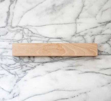 Design de logotipo personalizado Armário de bétula maciça montado na parede com design multifuncional