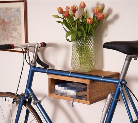 Classificação Estante não dobrável Estante de bicicleta montado na parede com desenho de madeira de carvalho feito à mão