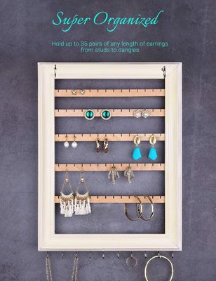 Display de joias de parede com bracelete, porta-colares e bastão