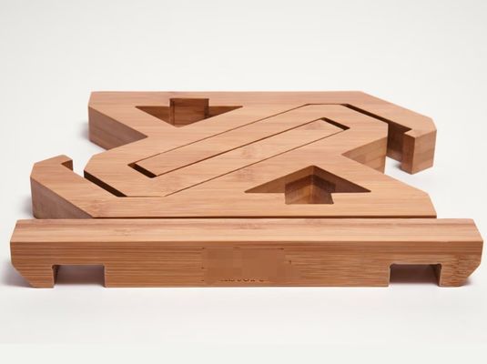 Stand de laptop de bambu ajustável para notebook e laptop em design conveniente