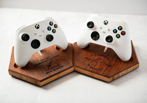 Stand de jogador ajustável A combinação ideal de bambu e acrílico para jogos ideais