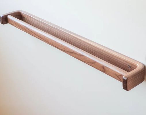 Equipa de toalhas de banheiro Barras de toalhas de madeira feitas à mão Relhas de toalhas de nozes não dobráveis