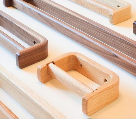 Equipa de toalhas de banheiro Barras de toalhas de madeira feitas à mão Relhas de toalhas de nozes não dobráveis