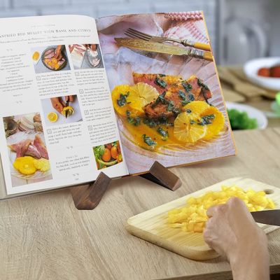 Organização de receitas sem esforço com o nosso porta-livro de receitas de madeira maciça
