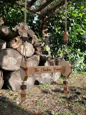 Brinquedos de frango Percha de gato montada na parede Adequada para gatos e animais