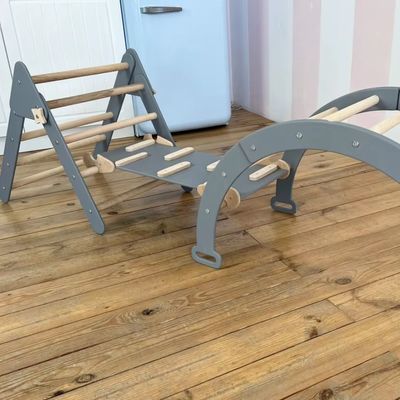 Montessori montar conjunto para crianças em idade precoce Triângulo interior de escalada na sua escolha de cor