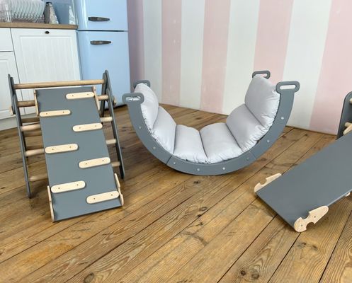 Montessori montar conjunto para crianças em idade precoce Triângulo interior de escalada na sua escolha de cor