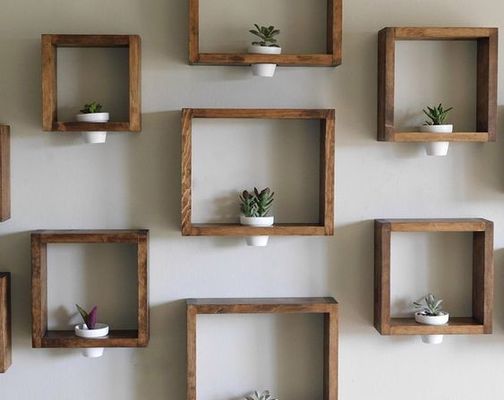 3pcs Solid Pine Wood Wall Shelf Conjunto com Plantadores de Cerâmica Branca Decoração de Escritório em Casa feita à mão