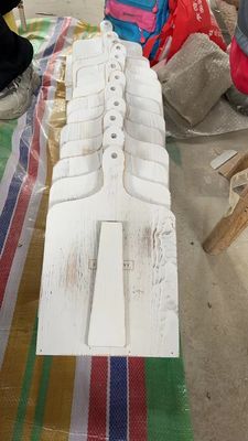 Caderno de receitas de madeira branco para cozinha