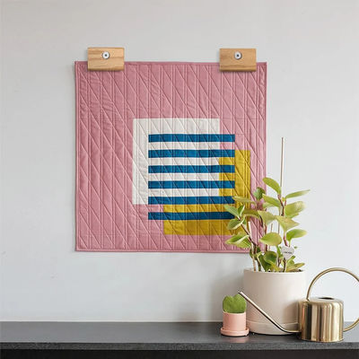 Cadeira de arte de fibra têxtil versátil adequada para vários artigos de vestuário e decoração doméstica