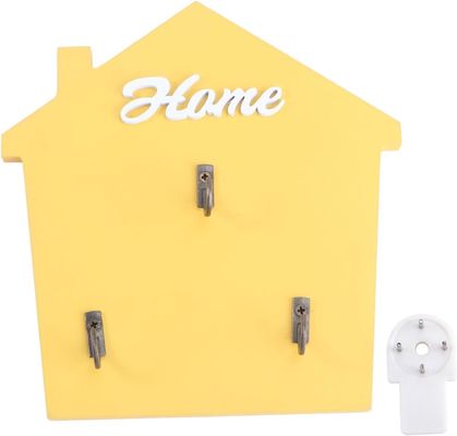 Entrada Porta-correios e porta-chaves de quarto de lama com estacas de madeira na cor natural da madeira