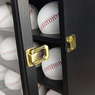 Armário de vitrine de basquete de madeira e acrílico preto 20 para armazenar lembranças desportivas