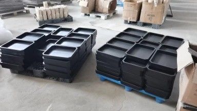 202406 Taça de serviço de madeira preta Materiais de madeira de acácia Taça de madeira personalizada com alças