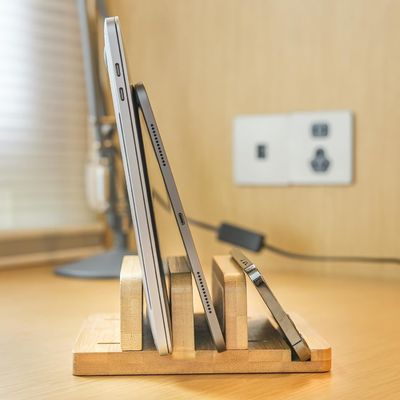 Rack não dobrável Stand de laptop vertical Logotipo personalizado Suporte de suporte duplo com Dock