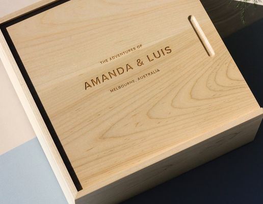 Caixinha de memória personalizada minimalista moderna para lembranças personalizadas de logotipo e portadores de armazenamento