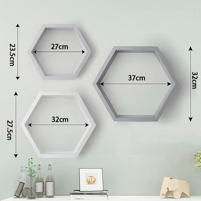 Tipo montado na parede Prateleiras flutuantes hexagonais de madeira personalizadas para decoração de quartos infantis