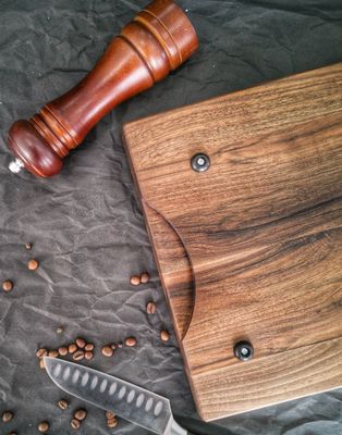 Logotipo personalizado aceitável 1,75 espessura grande tabuleiro de corte de nozes com sulco de suco