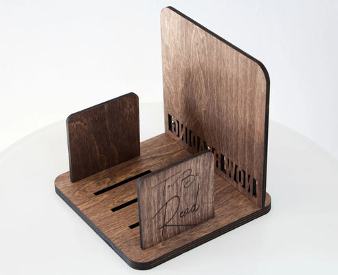 Logotipo personalizado Estante de livros de madeira quadrada para o Dia das Mães Livro de presente Armazenamento e organização