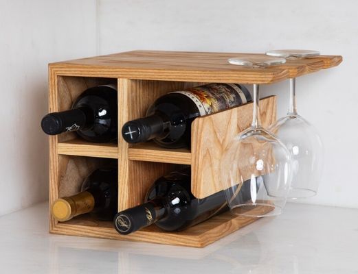 Logotipo personalizado Estante de vinho de madeira dura Porta-vinhos de alta quantidade para balcão