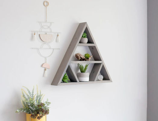 Design minimalista Prateleira de parede triangular de madeira Prateleiras de display de cristal para armazenamento em casa