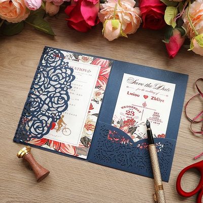 Europe Laser Cut Hollow Rose Pocket Invites de casamento com envelopes e cartões RSVP