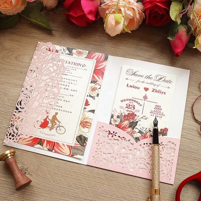 Europe Laser Cut Hollow Rose Pocket Invites de casamento com envelopes e cartões RSVP