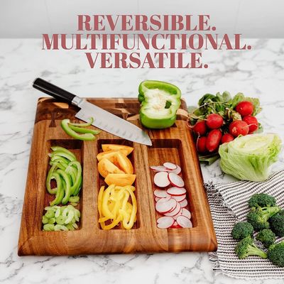 Tabela de corte de madeira ecológica com ranhuras de suco e recipientes removíveis