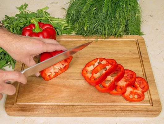 Tabelas de corte inteligentes de bacalhau de bambu com borracha sintética de nozes de design tradicional