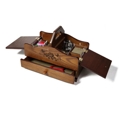 Kit de costura personalizado com caixa de costura de madeira