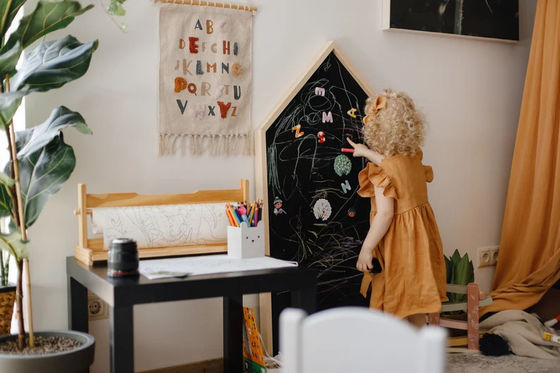 Montessori Actividades de tempo tranquilo Jardim de tabuleiro infantil com impressão com laser