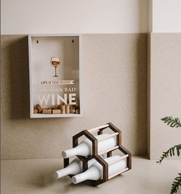 Função de poupança de espaço 202404 Holder de vinho de honeycomb de madeira Fixa de garrafa de vinho