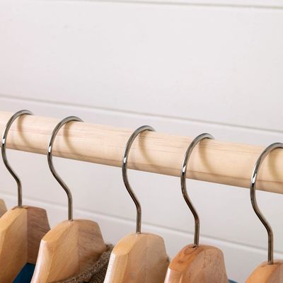 South Shore Sweedi Scandinavian Clothes Rack Um must-have para armazenamento de calçados na sala de estar