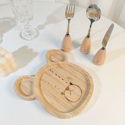 Simples estilo logotipo personalizado placas de bebê de bambu com garfos e colheres