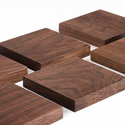 Logotipo personalizado Acceptável Walnut Cherry Wood Coaster para estilo de design minimalista ecológico