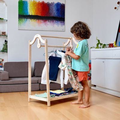 Elegante e funcional guarda-roupa de crianças Oficina de design moderno Vestido armário de trilhos