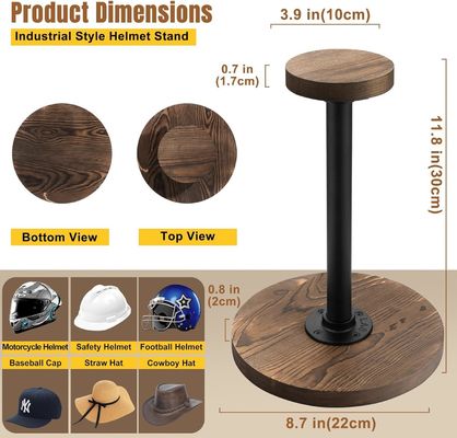 Exibição de capacete de mesa com cor de madeira de bétula inacabada e estilo industrial