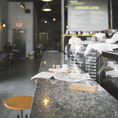 Como seu pedido Acrílico lista de bebidas de bar sinal de casamento com madeira personalizado