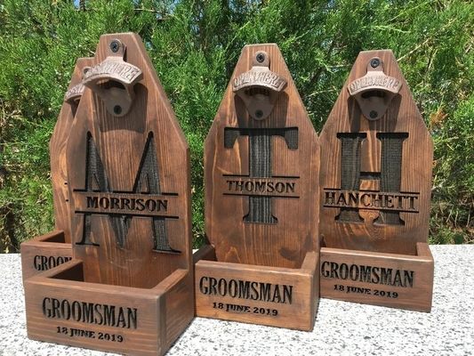 Customizado Mural personalizado de madeira Montagem abre garrafas de cerveja para casamento noivo presente