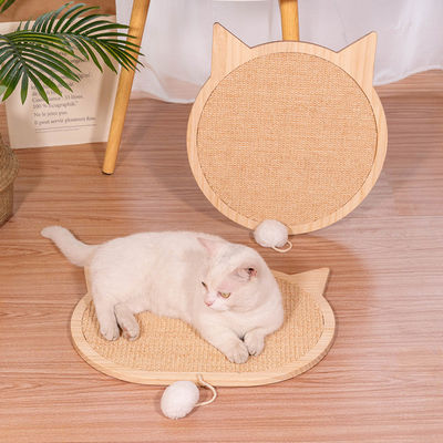 Casa de postes de gatos de madeira e tapete de patas de tecido Sisal para o entretenimento do seu gato