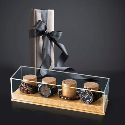 Logotipo personalizado aceitável Solid Oak Wood Watch Display Stand para estilo rústico